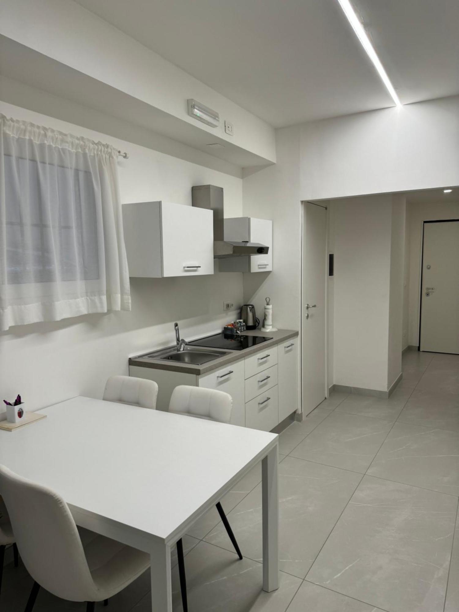 Re House Suite & Deluxe Apartament Ascoli Piceno Ngoại thất bức ảnh