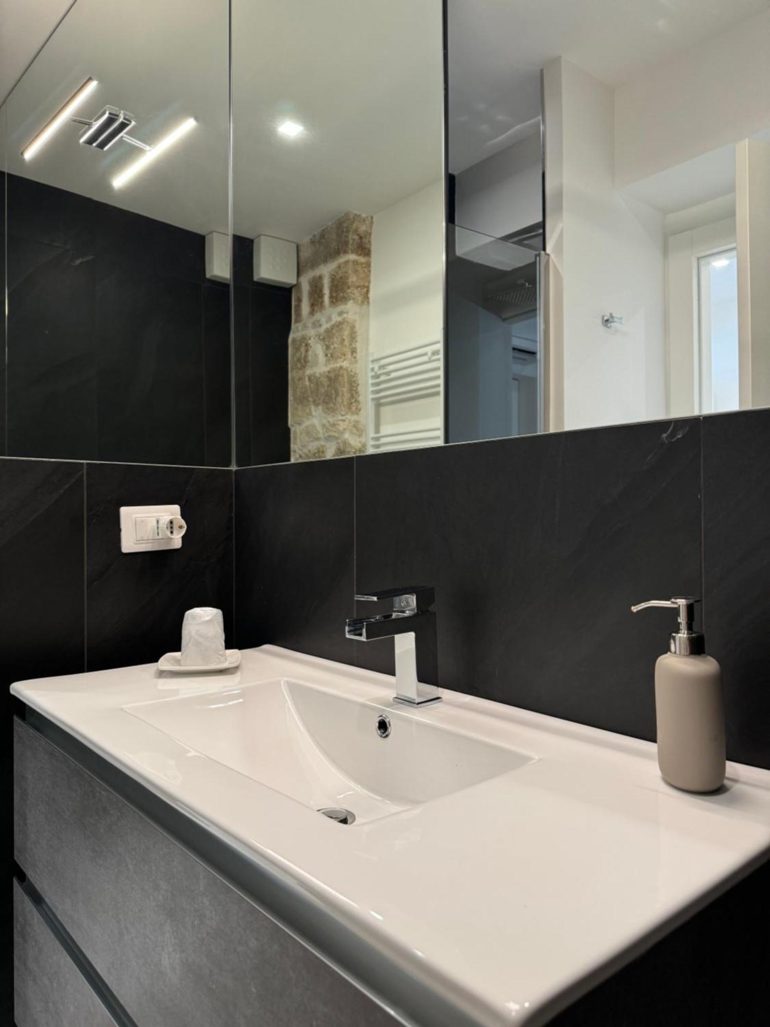 Re House Suite & Deluxe Apartament Ascoli Piceno Ngoại thất bức ảnh